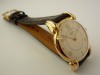 Universal Geneve 18k gold wristwatch (1945)