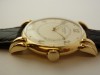 Universal Geneve 18k gold wristwatch (1945)