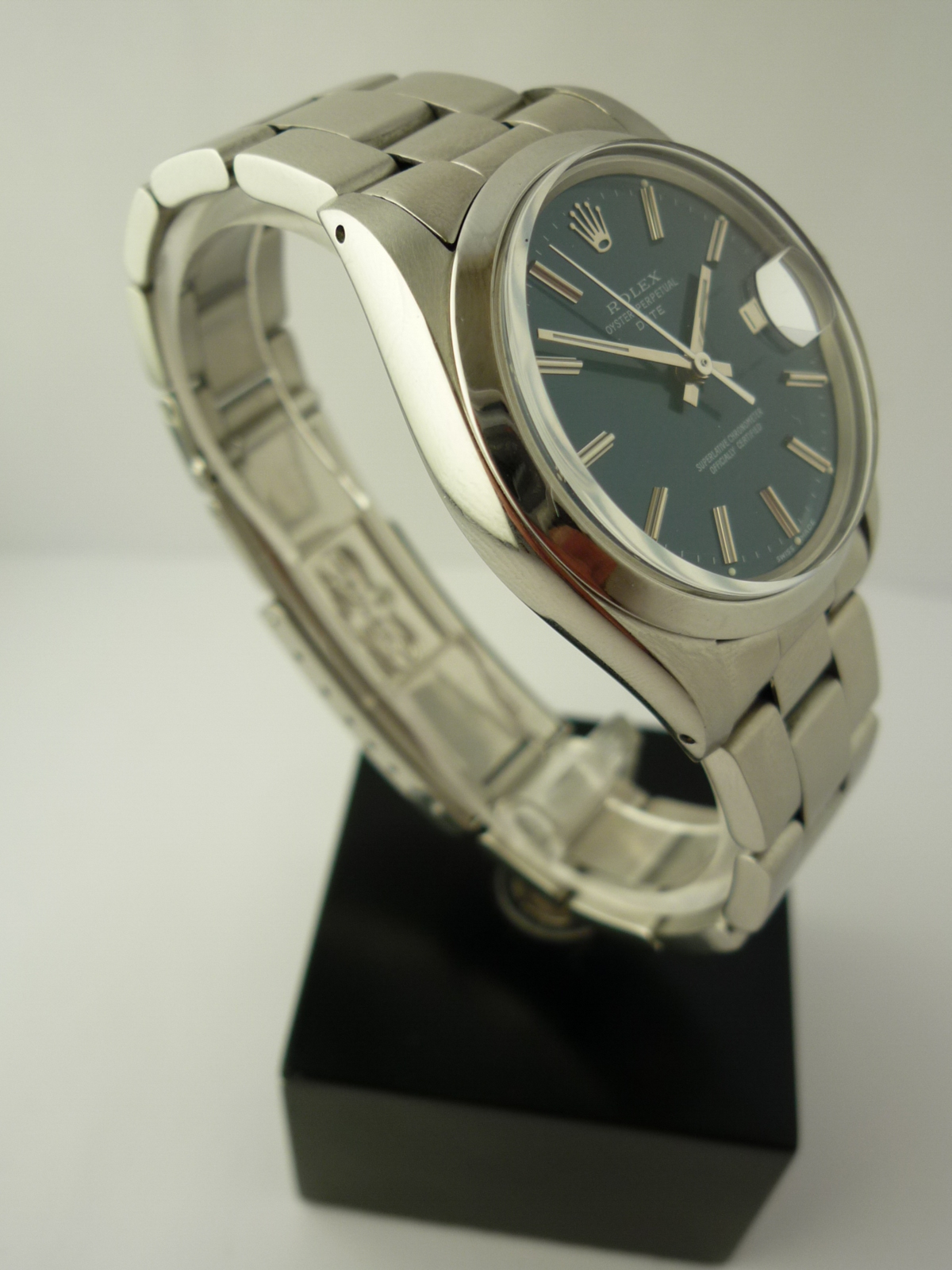 rolex oyster perpetual date ref 1500