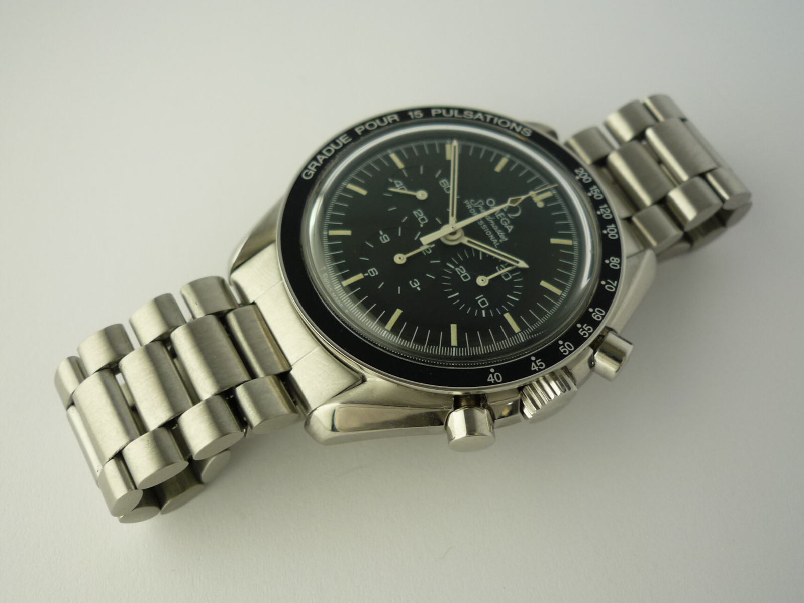 1982 omega speedmaster